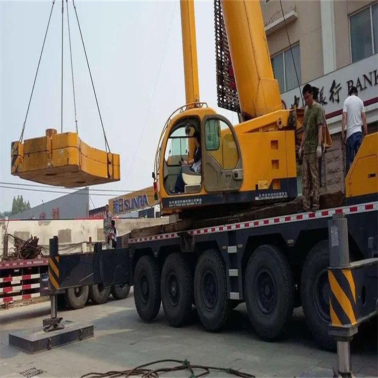 漳州芗城当地吊车出租|机器吊装|75吨|工厂搬迁服务